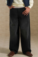 WASHED BLACKED WEEKEND BALLOON JEANS